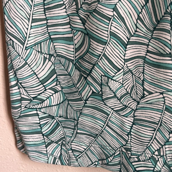 Title Nine :: Breeze Green Leaf Print :: Activewear Dress :: Small - Picture 7 of 13